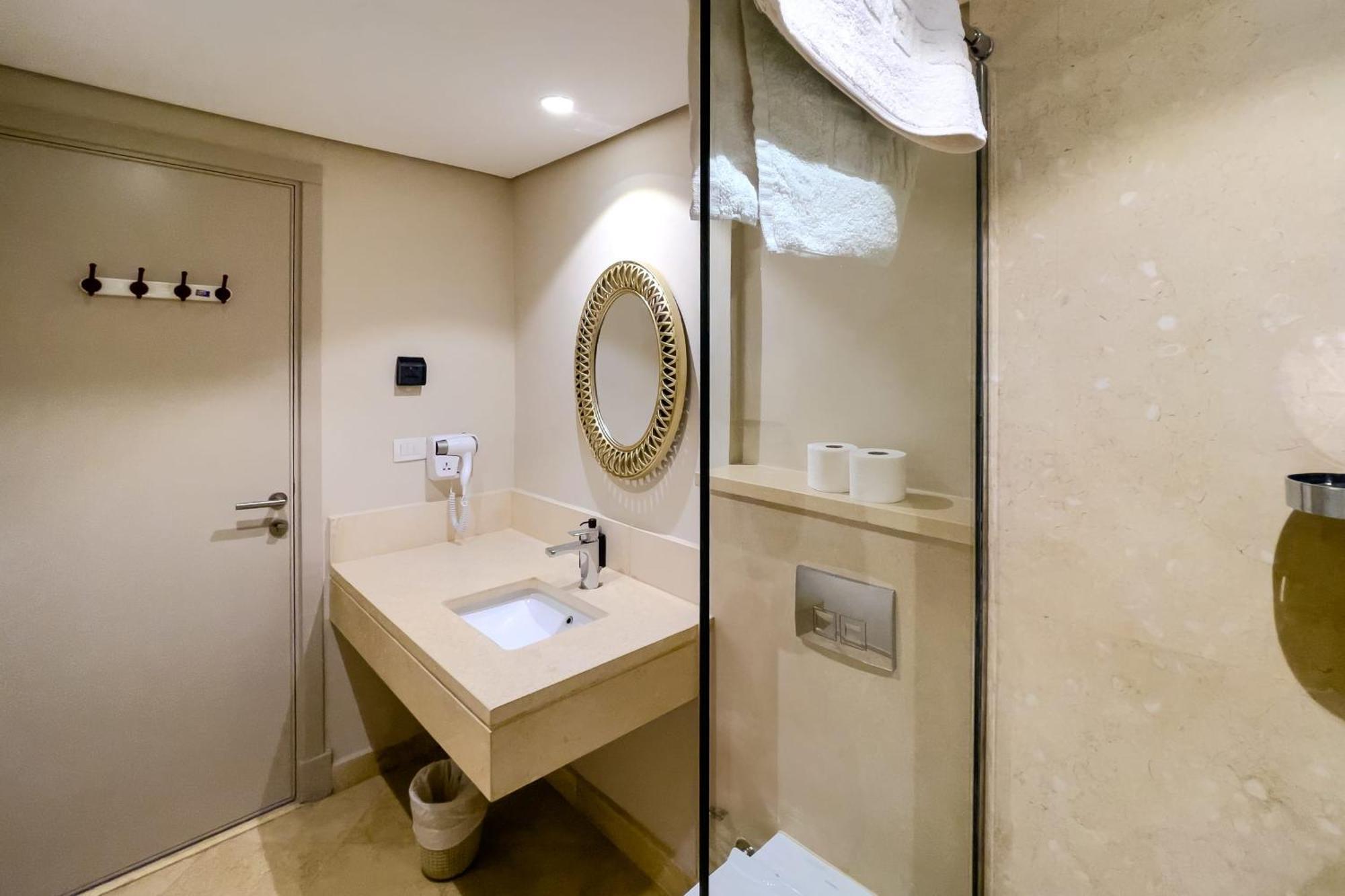 Roomy & Relaxed 1bdr Mangroovy Free & Pool شقة الغردقة